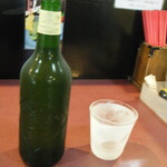 麺藤田 - グラスは午後14時でもキンキンに冷えている。キンキンに。