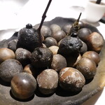 ラ・ヴァガボンド - 剣先烏賊のベニエと猪ミンチのベニエ