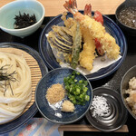 Udon To Tempura No Rinkai - 