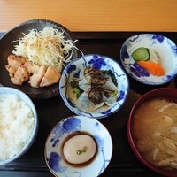 ダイナミックキッチン＆バー 響  西新宿野村ビル店 - 