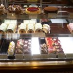 サン・オノフレ - ショーケース