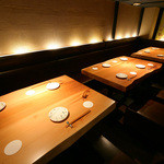Oosaka Kicchin - 4名テーブル3席　少人数の食事会や8名から最大15名ぐらいまでの飲み会にも使えます