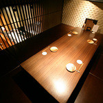 OSAKAきっちん。 - ロフト席からもカウンターを望めます。