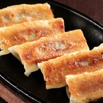 Handmade Gyoza / Dumpling with homemade taste (5 pieces)