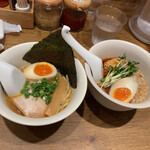 餃子と炙り こけこっこ - 久しぶりでしたのでハーフ＆ハーフでお願いしました