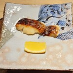 すし小粋 - のどぐろの焼物。脂のってインパクトありますがスッキリ。