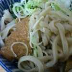 翁そば - いつものホロ蕎麦が冷やすとシャキッとします！