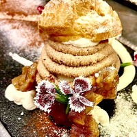 栗ジェラートのモンブランシューアイス