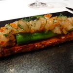 桜牡丹海老のアスパラガス・カナッペ