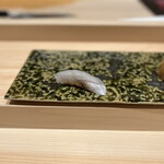 Sushi Shimizu - 師崎産コチの昆布締め