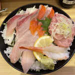 Heiroku Sushi - ご飯の隙間が……