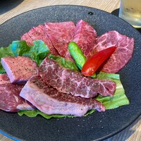 横浜焼肉kintan - お肉９種類