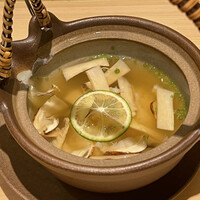 鮨まつもと - 鱧と松茸土瓶蒸し