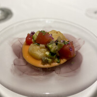 ラ ペ - スイカ　ハモ
                    鱧のフリット、上にはスイカと夏野菜、下のソースは発酵トマトだったかな。