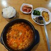 韓国料理 にじ