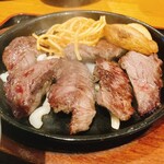 清野太郎 - 牛ハラミステーキ 多め