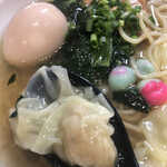 ワンタン麺 鶏と雲 - 