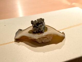 Sushi Ono - 蒸し鮑