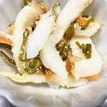 有限会社桝屋酒店   - イカ酢和え