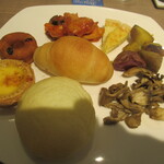 ホテル&スパ センチュリーマリーナ 函館 - パンと野菜系惣菜