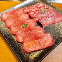 焼肉ぽんが 田町店 - 