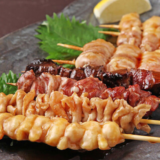 We offer all-you-can-eat Yakitori (grilled chicken skewers) and Sushi sushi courses♪