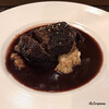 ヌッフ・デュ・パプ - 牛ホホ肉の赤ワイン煮込み