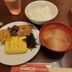 KIMICO - メインの前におかず山盛り