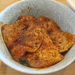 食堂と喫茶 ポッポテイ - 豚丼(小) アップ