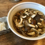 そば切り 蕎香 - なめこおろしそば