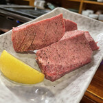 Yakiniku Dainingu Shige - 