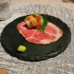 粋な肉 - 