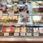 函館洋菓子スナッフルス 有楽町店 - 