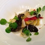 ガストロノミー ジョエル・ロブション - 北海道インカのめざめ　マリネ、トリュフ