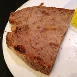 ガストロノミー ジョエル・ロブション - チーズにあわせるパン