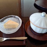 福松荘 - チーズケーキとお茶