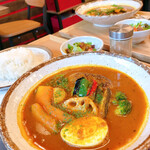 Achi Terasu 102 Soup Curry Dining - 