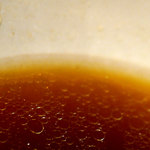 麺や 福一 - 中華そば（醤油）あっさり：スープ（食べ終えて１０分後）　鶏油の油膜