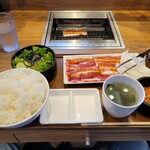 Yakiniku Raiku - 