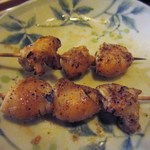 Yakitori Torihei - 串焼きの最後は鶏ナンコツ１００円、コリコリの食感のたまらない一品ですね・・・
                       