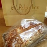 ガストロノミー ジョエル・ロブション - お土産のブリオッシュオランジュと紙袋