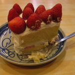 夏井屋 - 2013年4月撮影。ケーキも作ります。