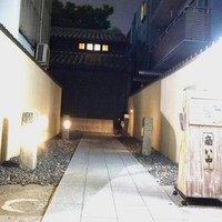 東桜 瑞穂 - この和のエントランスを抜け左に入口があります