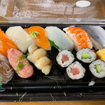 Tsukiji Sushichou - 