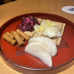 日本海莊屋 富山站前店 - 漬物盛り合わせ