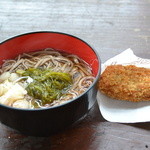 道の駅 カフェ岩泉 - オススメの、わさびめかぶそばと、短角牛コロッケ