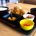 博多めんたい やまや食堂 - うまだし唐揚げ定食