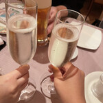 Rucchi Kore - 先ずは、シャンパンで乾杯！