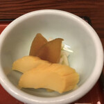 神田きくかわ - 香の物は、たくわん、奈良漬け、白菜の浅漬け