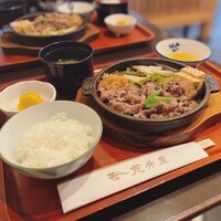 荒井屋 本店 - 牛鍋定食